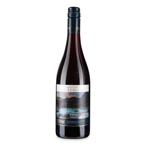 Specially Selected New Zealand Pinot Noir 75cl